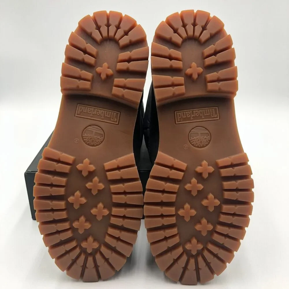 Women's Gray Winter Boots - Picture 16 of 16